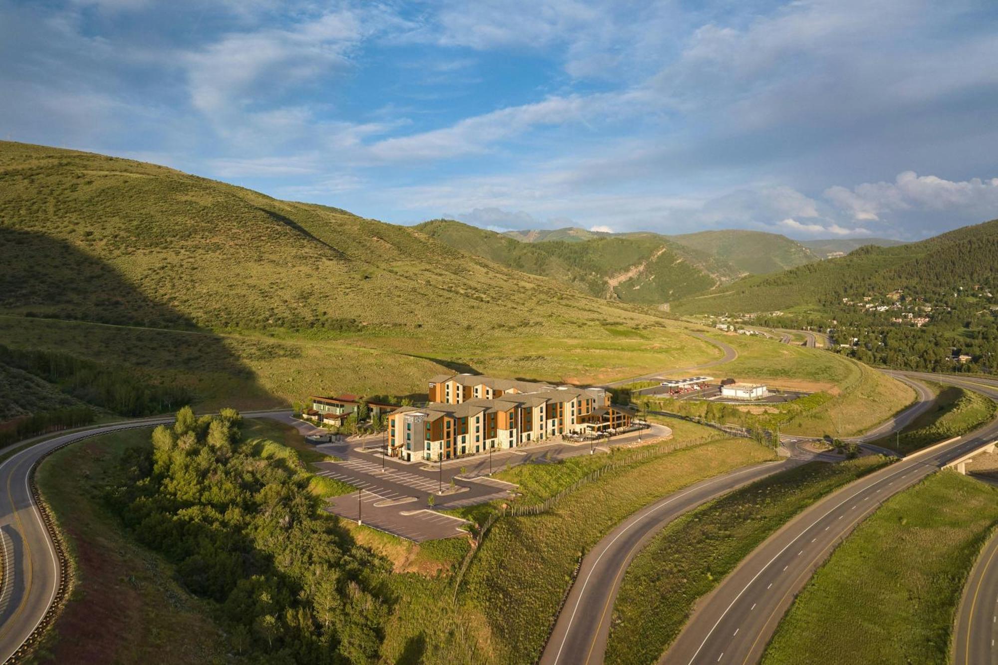 Towneplace Suites By Marriott Avon Vail Valley Exterior photo